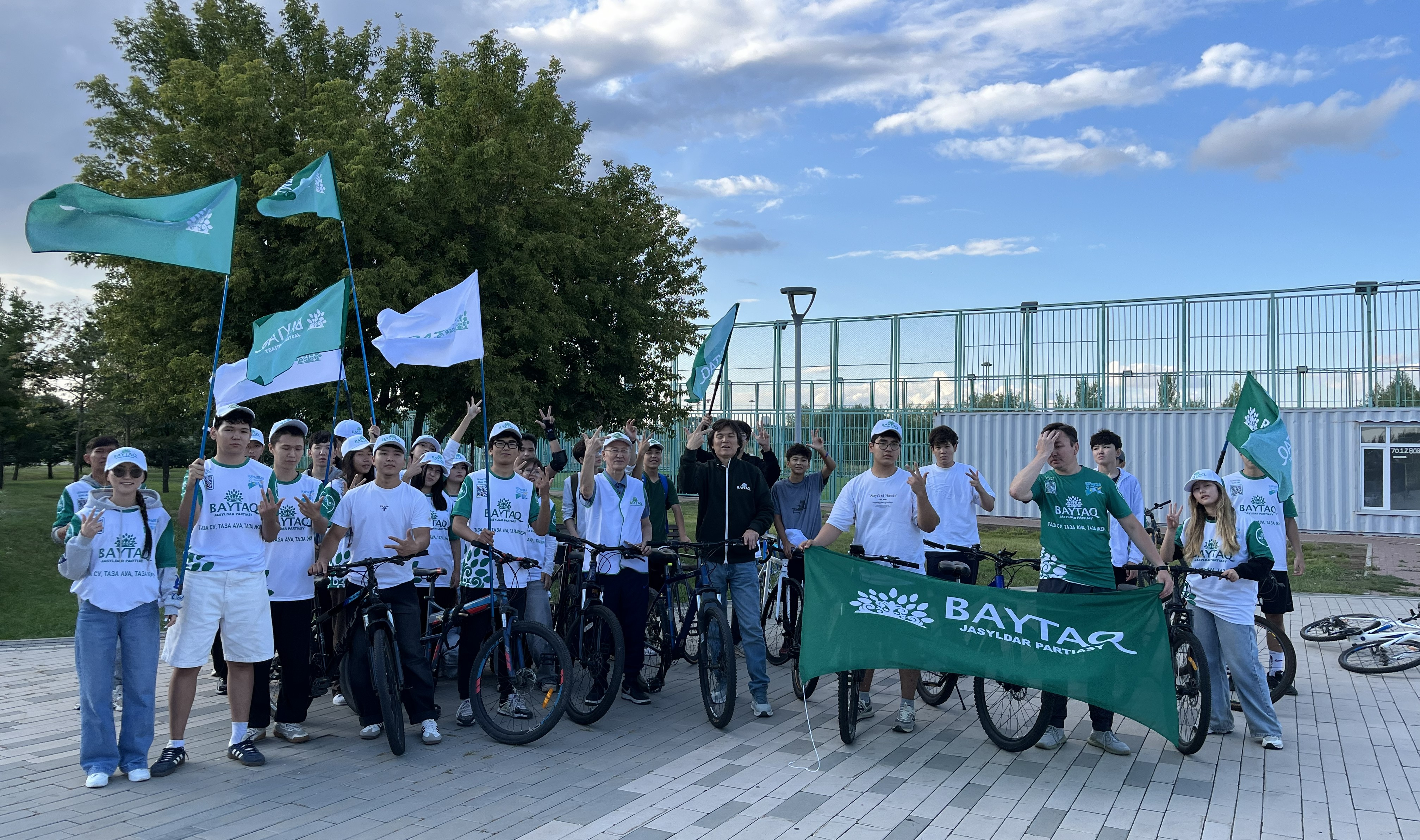 BAYTAQ провёл в Астане велопробег в поддержку здорового образа жизни